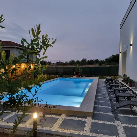 Holiday home буч